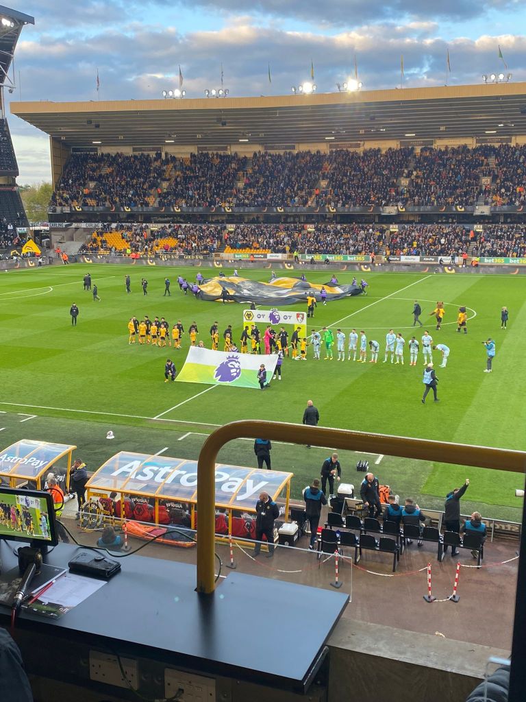 Bournemouth narrowly win at Molineux as officiating takes centre stage